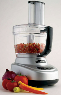 Omega FoodPro making Pico De Gallo